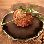 Fujiya 1935 - 気泡をたくさん含ませたトマトのパン