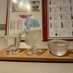 わたしのダイニング×酒蔵SAKAGURA - 3つのグラスで飲みます。お猪口サイズなので飲み過ぎ防止(自制)にも役立つ？(笑)
