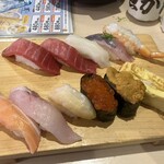 沼津魚がし鮨 流れ鮨 - 料理写真: