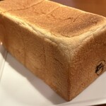 天然酵母の食パン専門店 つばめパン&Milk 庄内緑地公園店 - 絹香　食パン②