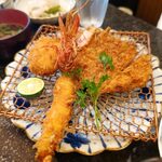 とんかつ マンジェ - 同僚さんのTOKYO-X、天使のエビフライ、カニクリームコロッケ