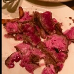 Peter Luger Steak House Tokyo - さぁ喰え娘どもよ。