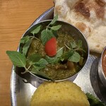 タンドールバル カマル2号 - ラムミントカレー