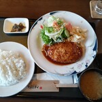 カフェテリア アメニティ - ハンバーグ定食