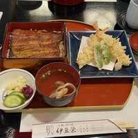 鰻割烹 伊豆栄 本店 - 