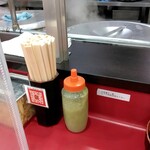 ラーメン 杉田家 - 卓上味変調味料2