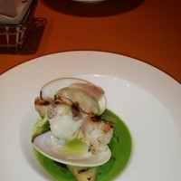 ラ・クチネッラ・ディ・ヤマモト - アコウとハマグリの蒸し物、菜の花ソース