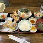 味亭花の家 - 花の家2段弁当
