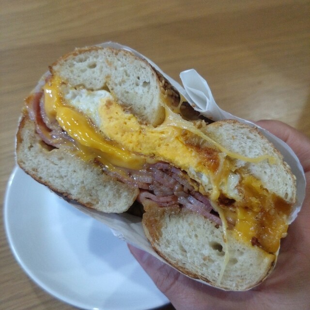 ( 'ω'o[注文賜ります]o ドーナツ ω'o[注文賜ります]o ドーナツ