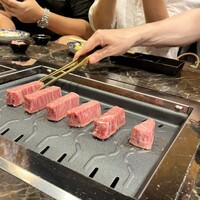 焼肉たまき 京橋店 - ヘレ！断面が美しすぎるでしょ？