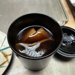 徳ㇵ本也 - 赤出汁　かんぴょうと板麩