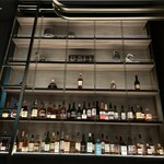 大阪ステーションホテル　メイン バー - 酒棚