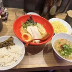 ラー麺 ずんどう屋 - 