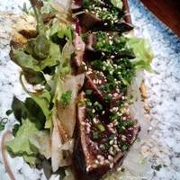 WA-DINNER き - 気仙沼産・戻り鰹たたきサラダ仕立て