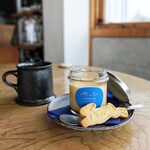 カフェ ヤット - やっとプディング530円　カフェオレ680円　姉妹店が中崎町に出来て早くも人気のヤットさん。先にこっちに来ることになるとは。