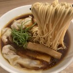 らぁ麺 麦造 - 麺屋棣鄂の中細ストレート麺