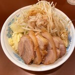 らーめん 陸 - 麺少なめ野菜W豚W背脂