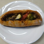 Maruyoshi Bakery - 夏野菜のバゲットキッシュ(410円)