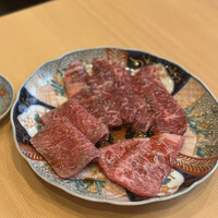 神戸焼肉 金虎 - 