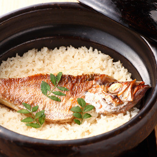 《紀州直送のど黒使用》名物天然のど黒土鍋めし