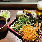 リカースタンド　ベルハウス - 天ざるではありません！普通の『ざるそば』であります！