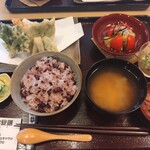 おもちの母屋 - 950円！やすい！