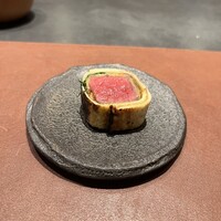 IAKU  - 