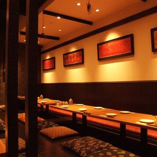 【少人数での個室利用も可能・もちろん大人数も歓迎】