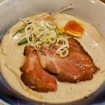 鶏白湯そば わたる - 
