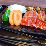 都城焼肉 えじま - 肉アップ