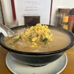 呑みめしや いっぷく - みそコーンラーメン　スープたっぷり