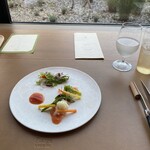 FUFU Karuizawa Yoko No Kaze - 信州サーモン　ボスケソモッツァレラチーズと高原野菜　軽井沢トマトのエッセンス