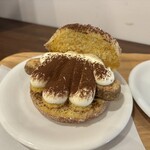 コポリドーナツ - ミッキ〜のハンドに見えますよねずっち(＾ｰ^)