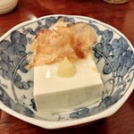 手打ちそば ニ丘 - 冷奴@¥260