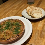 洋食 おがた - パンはハナカゴ