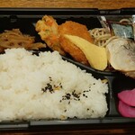 ディオ - 焼きさば弁当 (税抜)198円→139円 ※開封後 (2024.08.11)