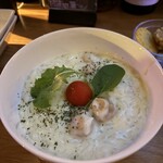 NEO SHOT BAR　深海の洞窟 - マッシュルームと3種チーズリゾット