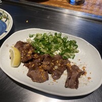 甚六 - （薄切り）牛タン