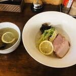 麺屋 エイト - つめたいレモン塩つけ麺　1000円