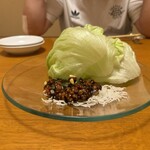 ぎをん森幸 - 牛肉のレタス巻き