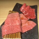 炭火焼肉 なかはら - ④手前が「ミスジ」、真ん中に見事なスジが…奥が「ランプ」
