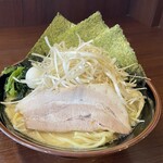 横浜家系ラーメン 喜多見家 - 