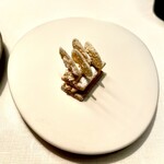 エスキス - アーモンドとオレンジを使った焼き菓子