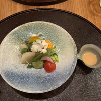 うなぎと季節料理とらや - この下にソイが隠れていました。