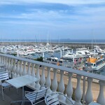 シーサイドスパ マリーナ展望レストラン - 窓からの眺め