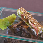 Simplicité - ランチコース 12100円 の白海老ソブラサーダ／フロマージュドテット