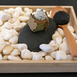 Simplicité - ランチコース 12100円 のオリーブ／海苔