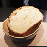 Simplicité - ランチコース 12100円 のパン