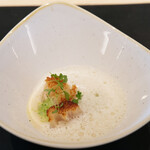 Simplicité - ランチコース 12100円 の帆立焼き 枝豆リゾット 貝の出汁のスープ 生姜の香り