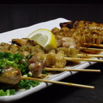 居酒屋YOSAKU - 焼き鳥の盛り合わせ！